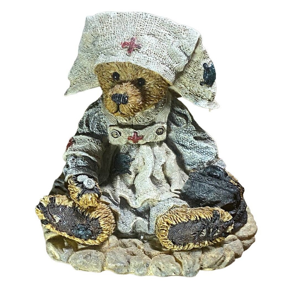 1993 Boyd's Bears and Friends Collection #2231 "Clara" Nurse Bear